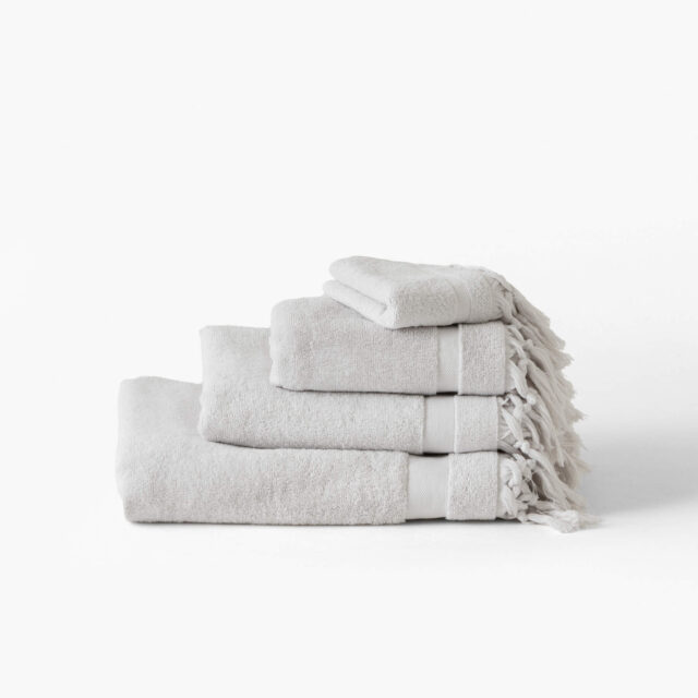 9222810serv1g2_6_web___23e_serviette_de_toilette_madeleine_craie