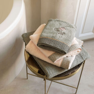 drap-de-bain-coton-lotus-rosee