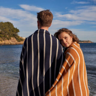 1711092062-drap-de-plage-coton-labaule-curcuma