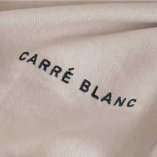 3-9255699TABLI95_2_WEB___HIVER_2023_tablier_de_cuisine_signature_grege